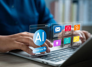 Începător în domeniul cripto care explorează elementele de bază ale tranzacționării automate cu AI